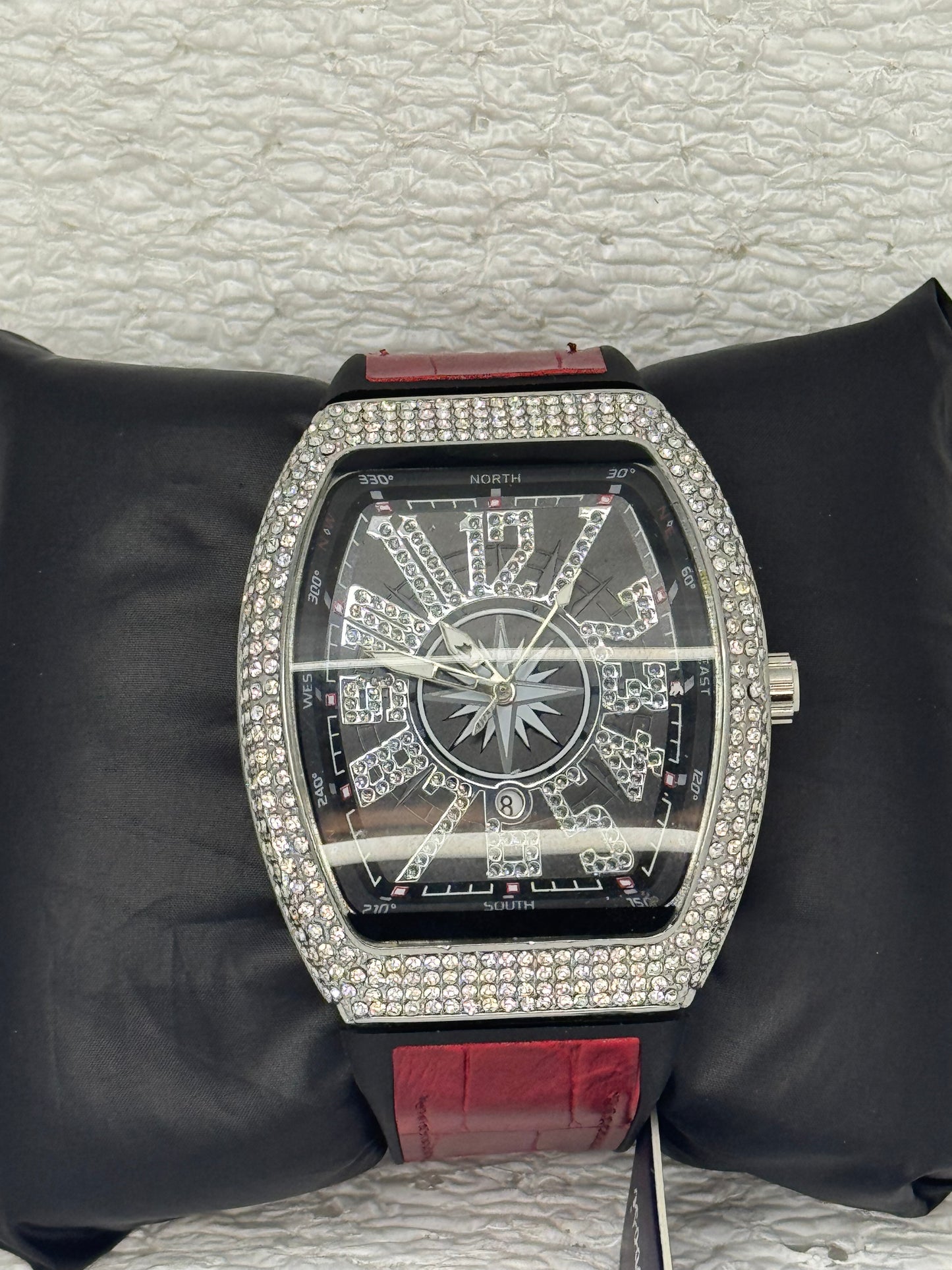 Crimson Phantom | Shadow Blaze (Frank Muller Red Strap)