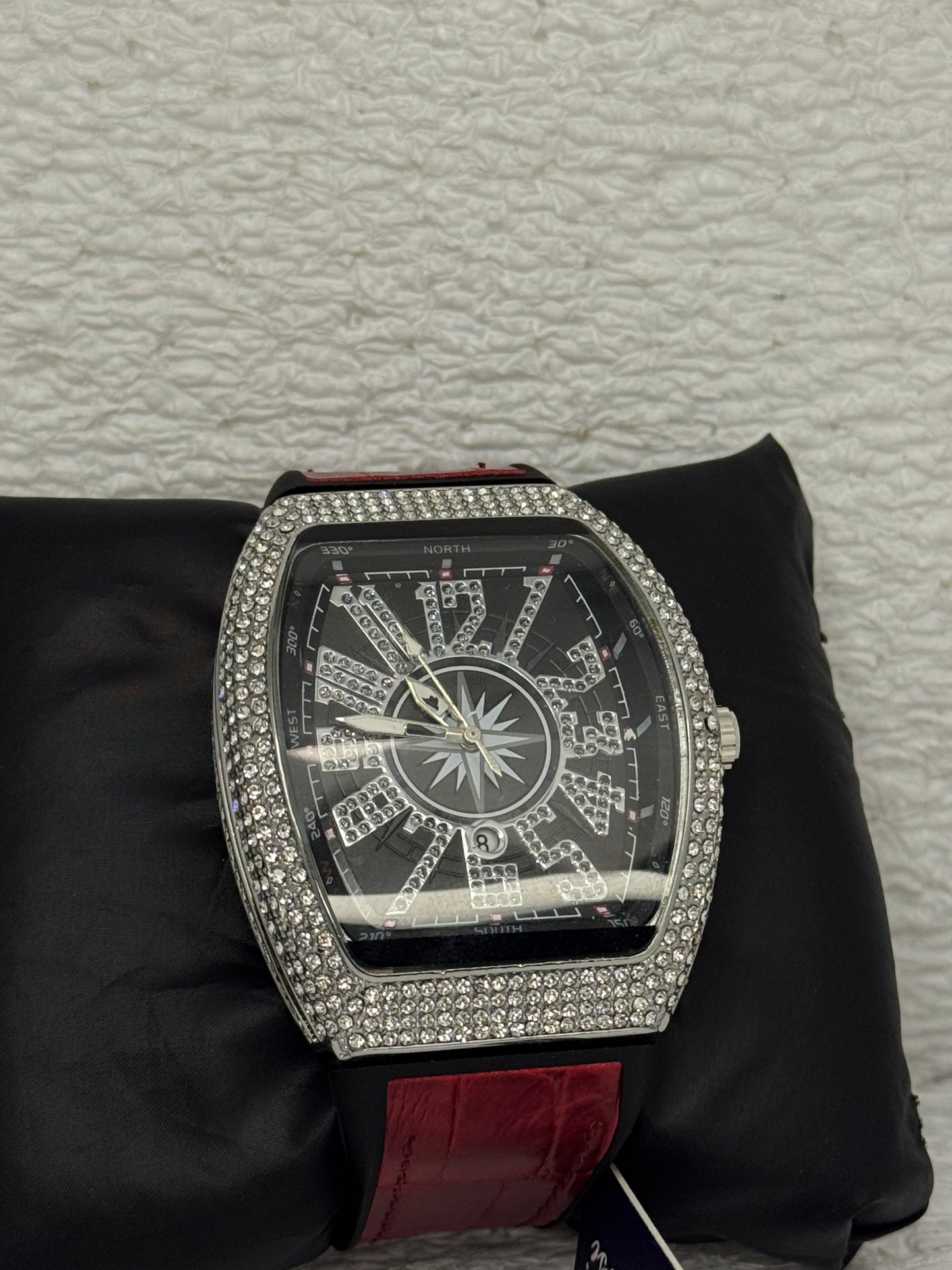 Crimson Phantom | Shadow Blaze (Frank Muller Red Strap)