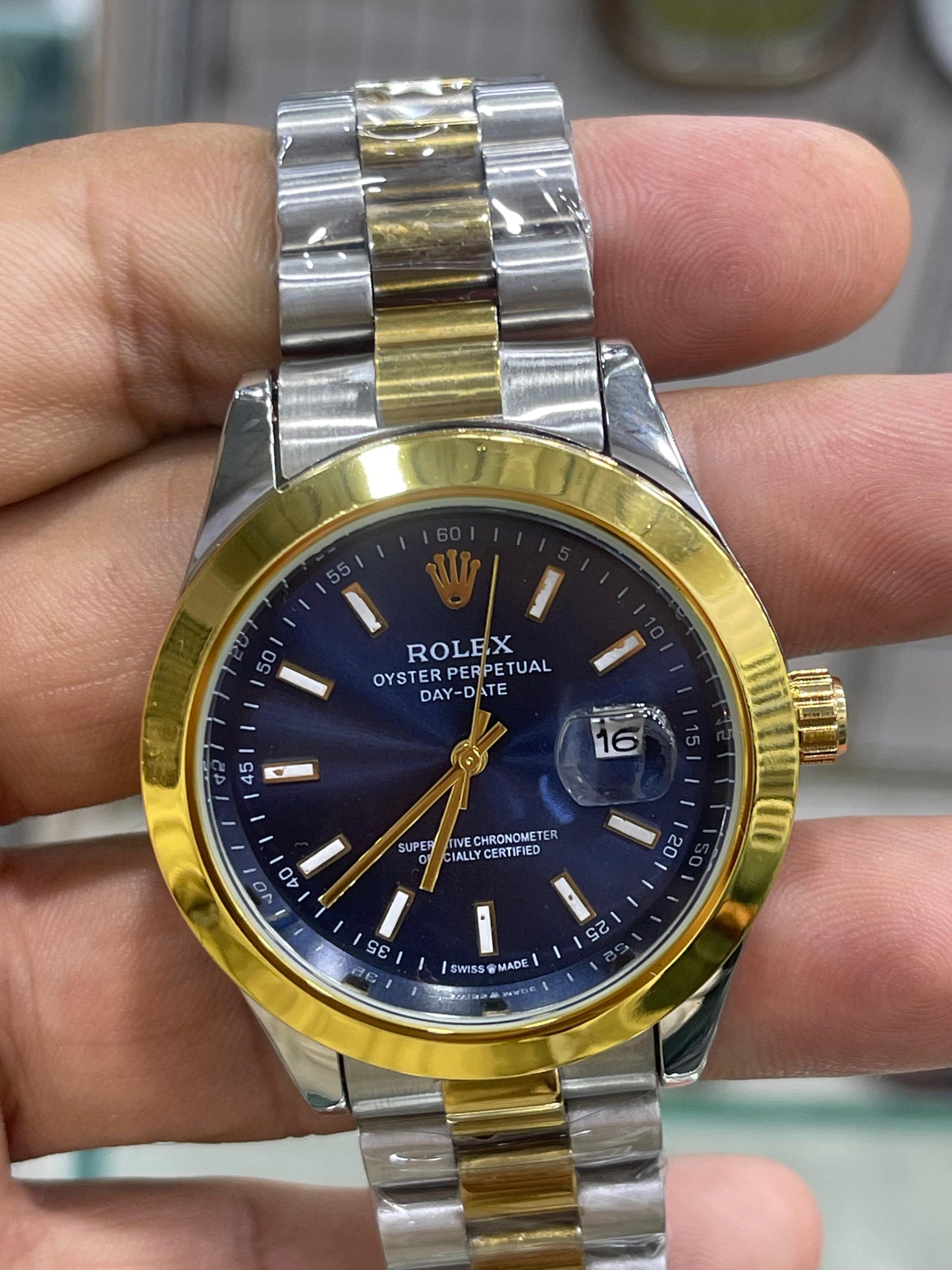 Rolex Oyster Luxe