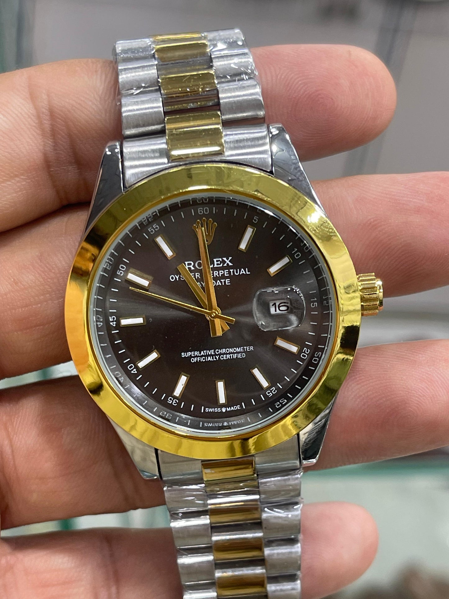 Rolex Oyster Luxe